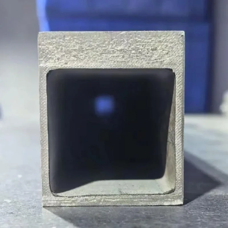 Inconel 718 Heet geëxtrudeerde vierkante buis